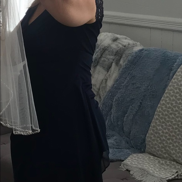 Navy formal dress, size 6 - Picture 7 of 7